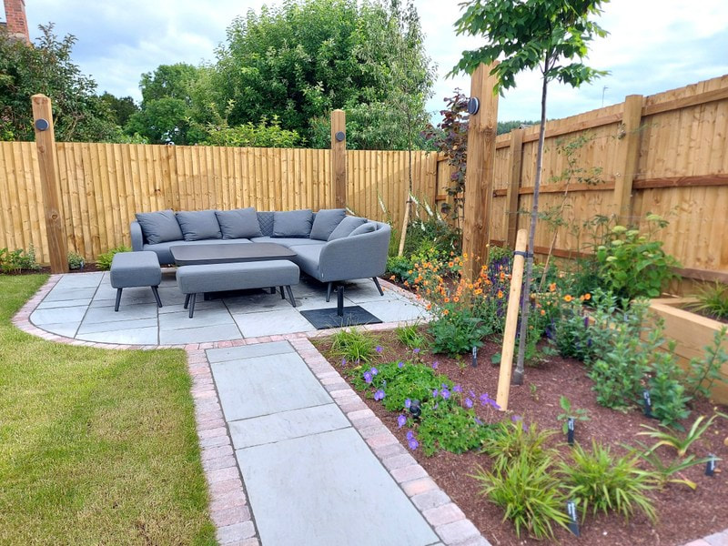 Contemporary Country Garden West Leake